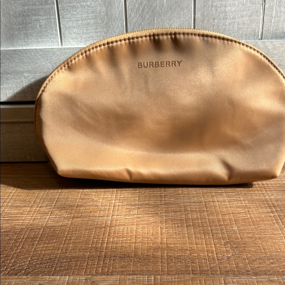 Burberry makeup bag Satin Gold Pouch